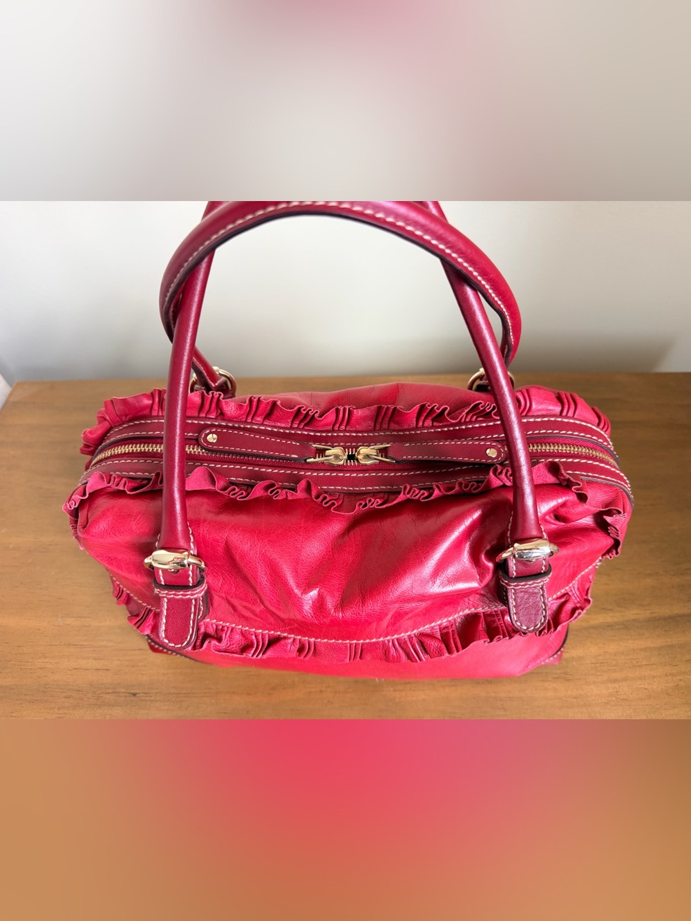 Gucci Sabrina Ruffle Leather Shoulder Bag - Picture 3 of 12
